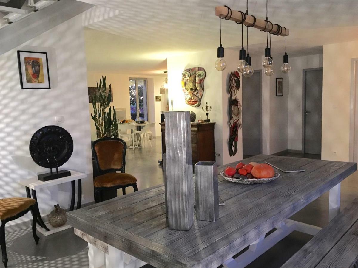Maison Du Bois Breton Camblanes-et-Meynac Esterno foto